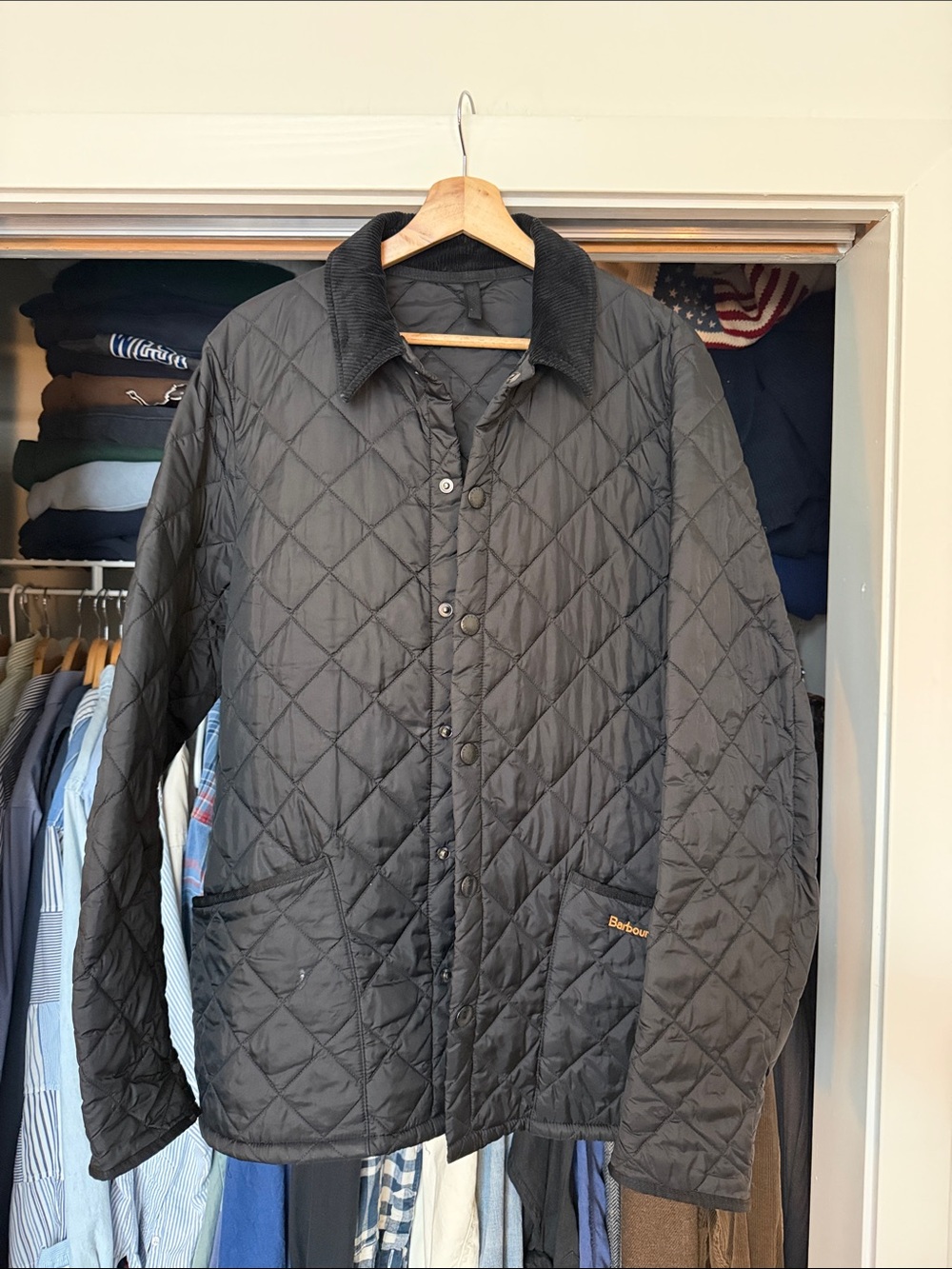 Barbour Heritage Liddesdale Black QuiltedJacket with Corduroy Collar